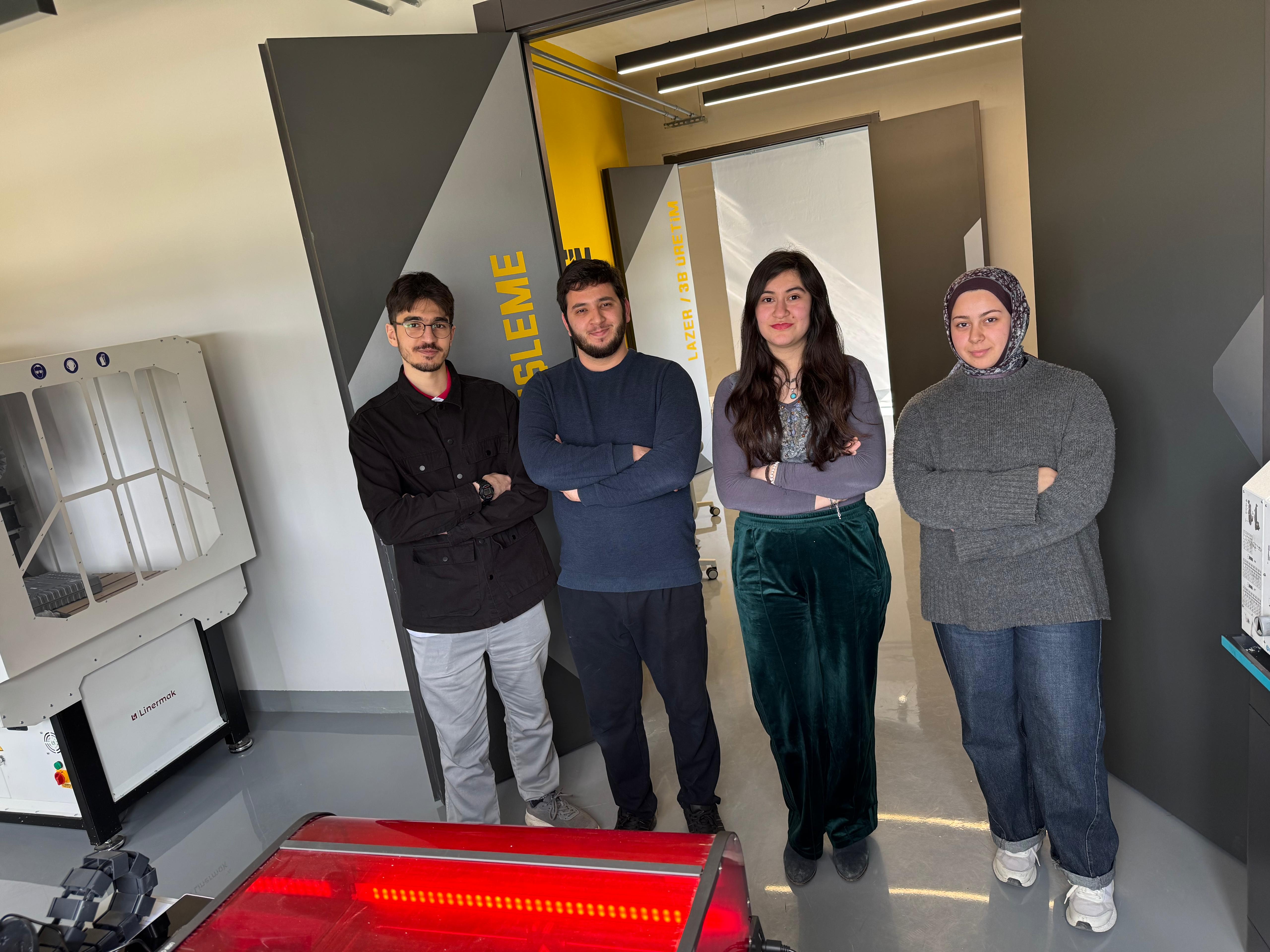 Kastamonu Üniversitesi Milli Teknoloji Atölyesi’nde Lazer Gravür Eğitimi Gerçekleştirildi